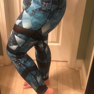 Fabletics High-Rise full length 24” leggings